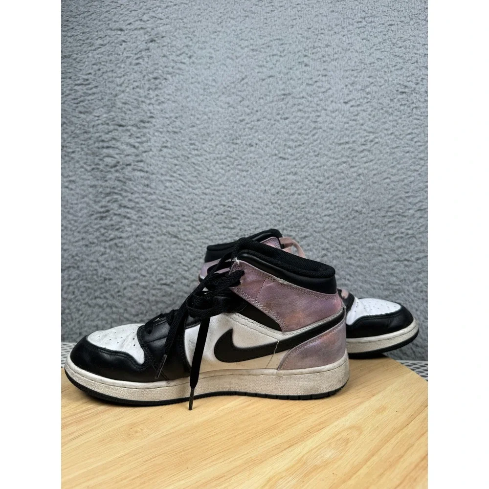 Nike Air Jordan 1 Mid SE Bleached Coral DM6216-001 Zen Master‎ Size 7Y/ 8.5W